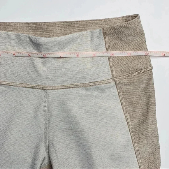 Outdoor Voices 7/8 Tri-Tone Warmup Legging - Picture 7 of 8